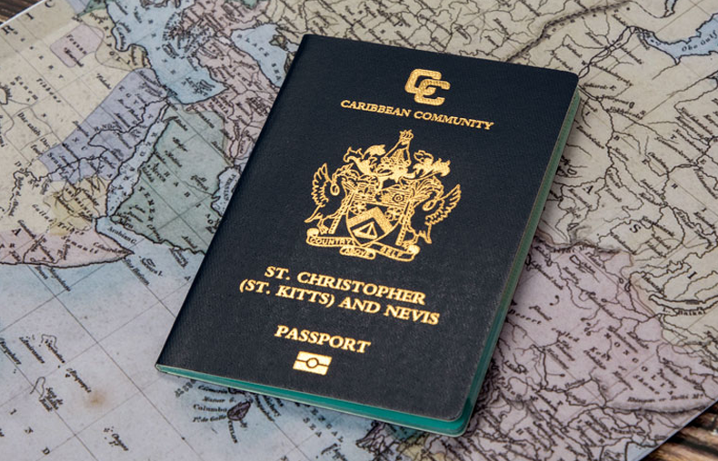 圣基茨护照 — 成功助力C先生开设海外账户
